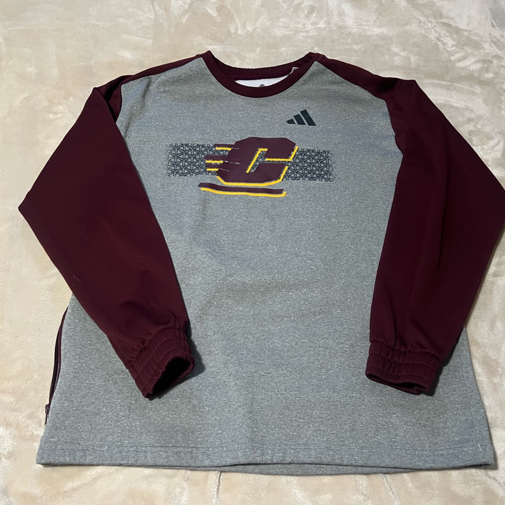 CMU sweatshirt